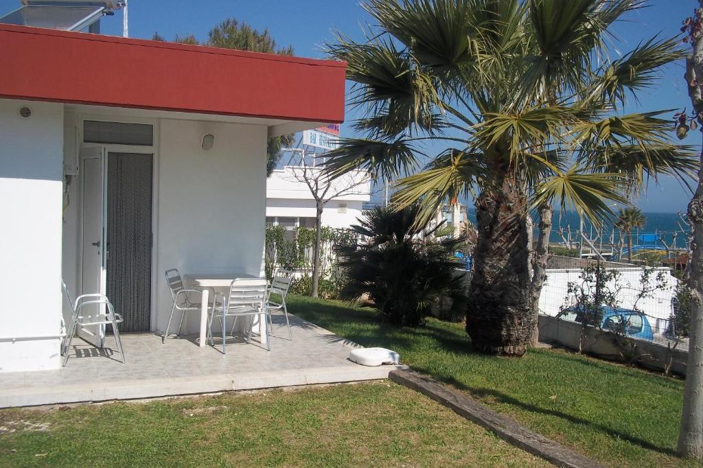 Residence Camping Atlantide Monopoli Chambre photo